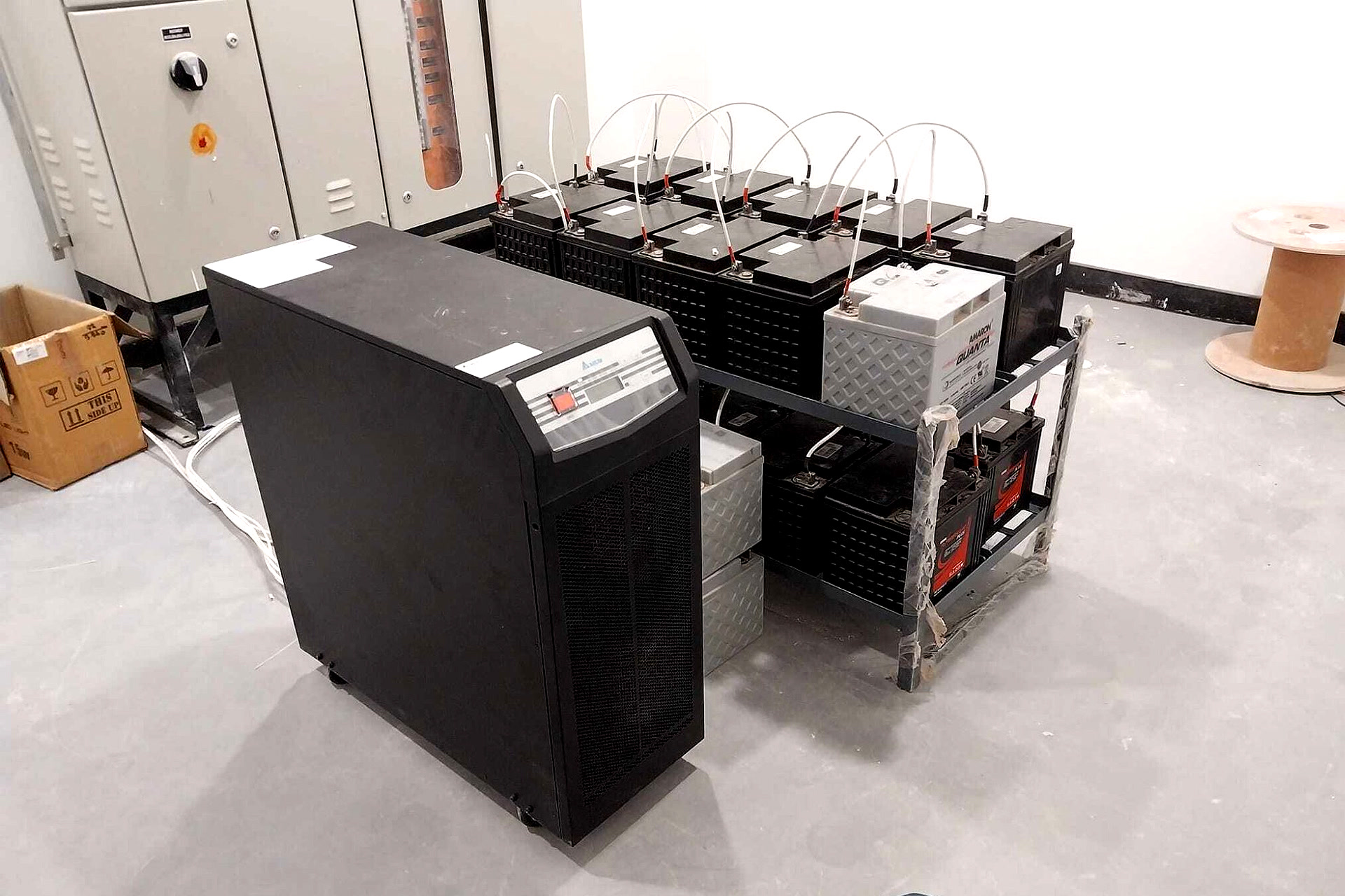 Instalación de UPS: Soluciones Personalizadas para su Empresa